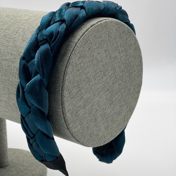 New Handmade Metallic Shimmer Shine Green Weave comfy bendable Soft Headband - Picture 3 of 4